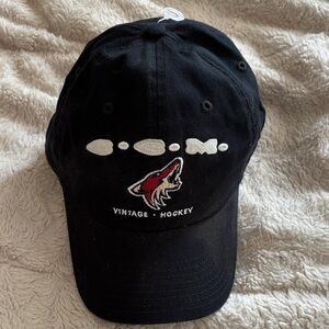 Vintage Hockey Black Baseball Cap Arizona phoenix coyotes